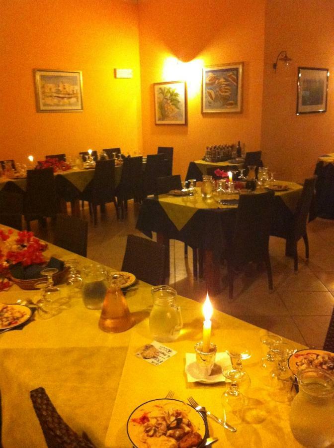 Residenza Marinella Aparthotel Zambrone Exteriör bild